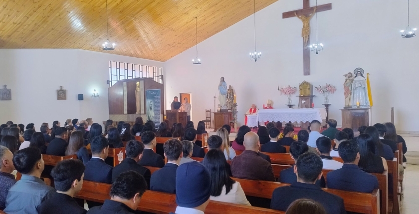 Nuestros/as jóvenes realizan su confirmación